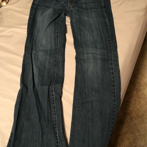 Dark wash Favorite Boyfriend Jeans - Picture 3 of 5